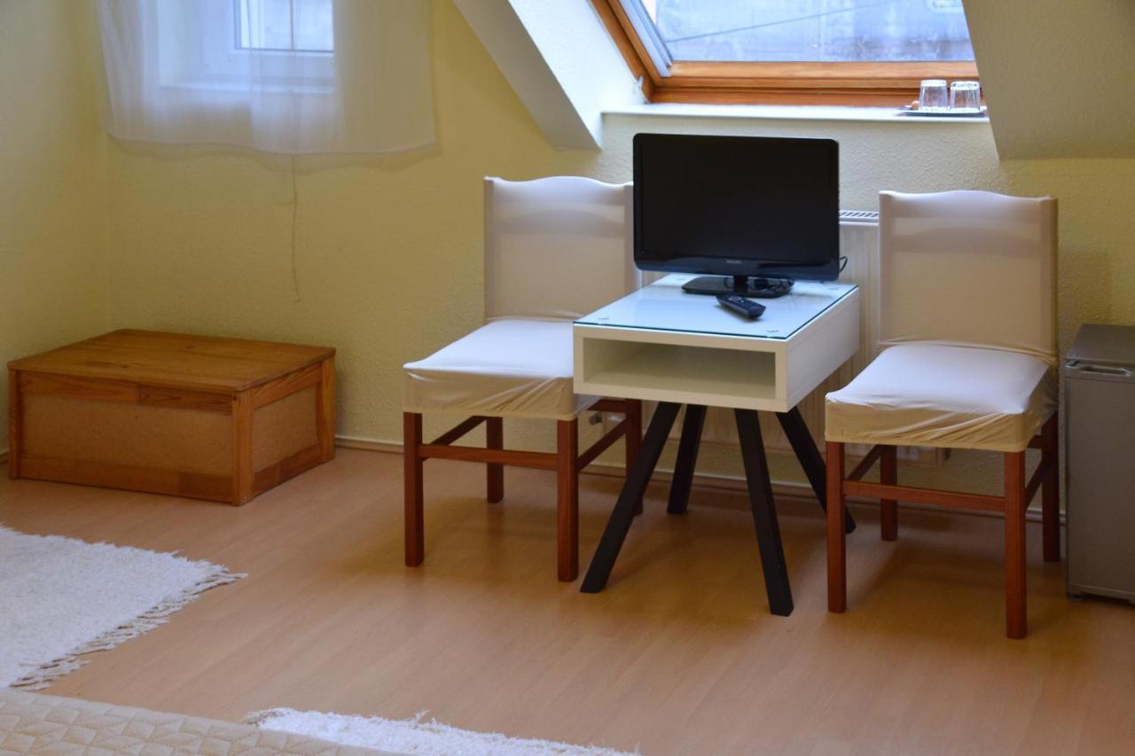 Afrodite Apartmanhaz Erlau Exterior foto
