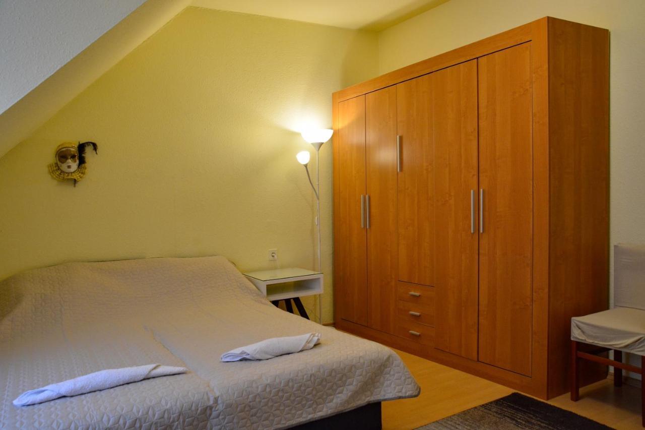 Afrodite Apartmanhaz Erlau Exterior foto